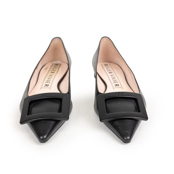 Roger Vivier Black Leather Pointed Flats 36.5