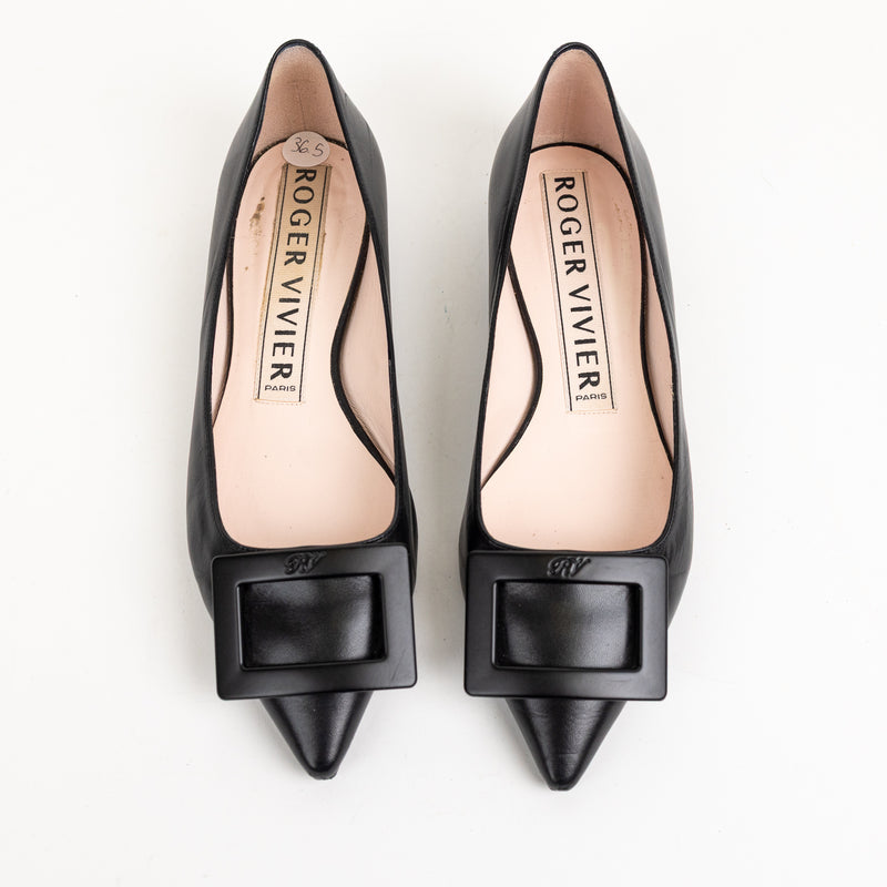 Roger Vivier Black Leather Pointed Flats 36.5