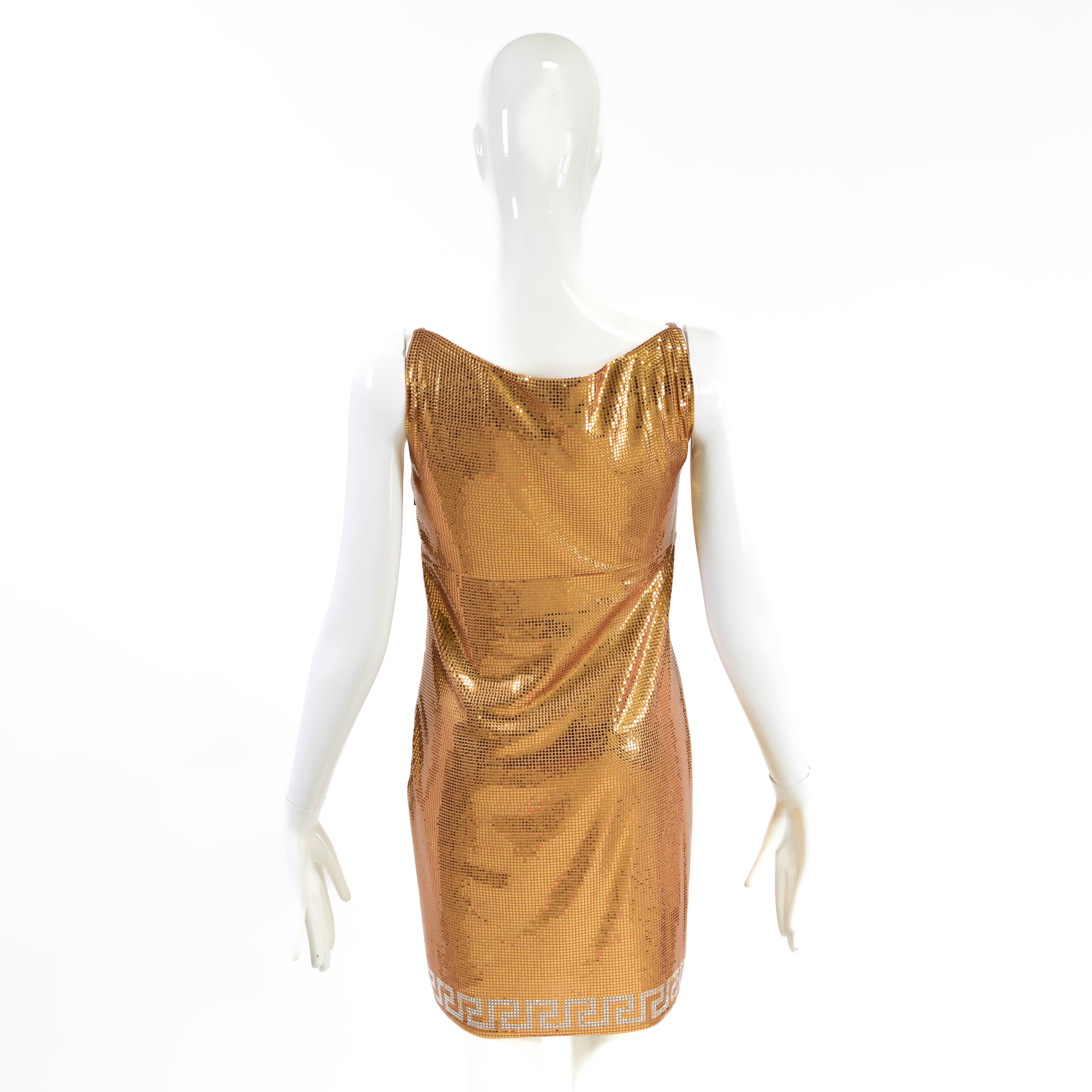 ワンピース VERSACE DRESS (10105541A08266 5B020) Versace Gold Cowl Neck Mini Dress Size 36 – On Que Style
