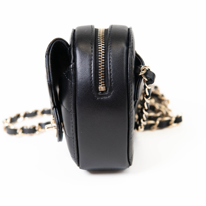 Chanel Black Lambskin Quilted CC In Love Heart Waist Belt Bag With Chain