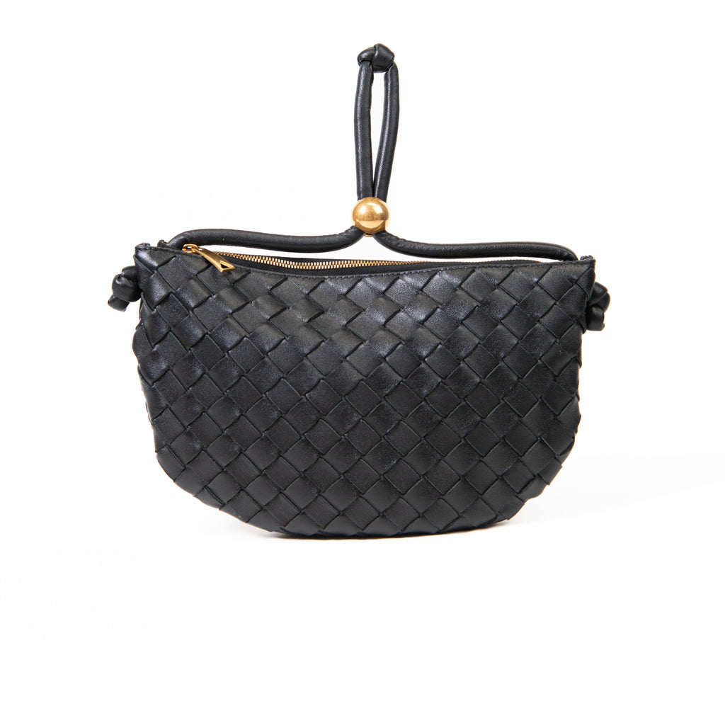 Bottega Veneta Black Leather Half Moon Shoulder Bag On Leather 