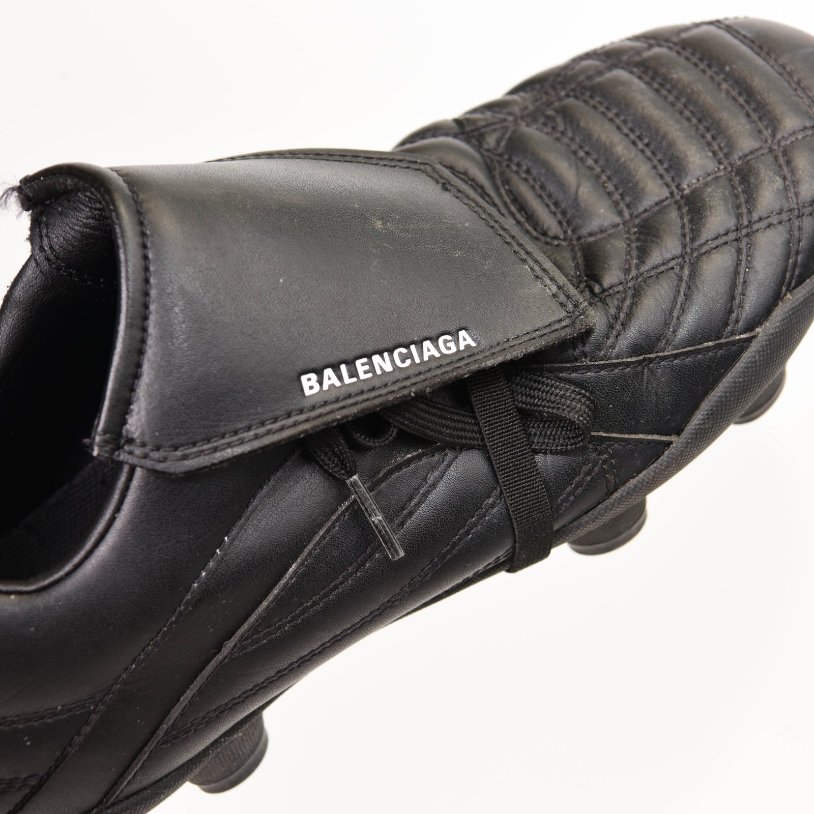 Balenciaga football boots best sale