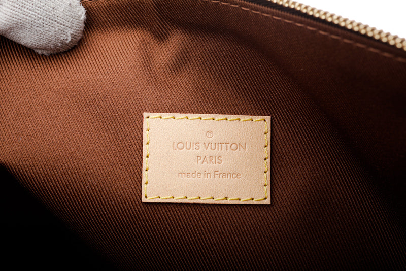 Louis Vuitton Brown Monogram Canvas Etui Voyage Pm Pouch