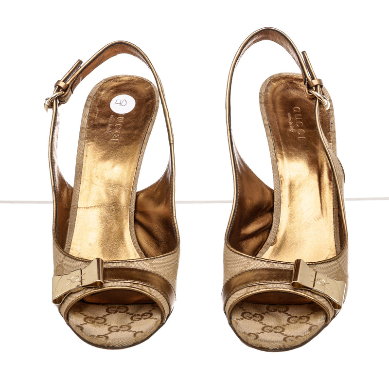Gucci Gold and Beige Canvas Open Toe Sandals Size 9